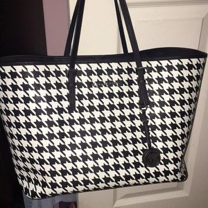LARGE MK Michael Kors Jet Set Bag